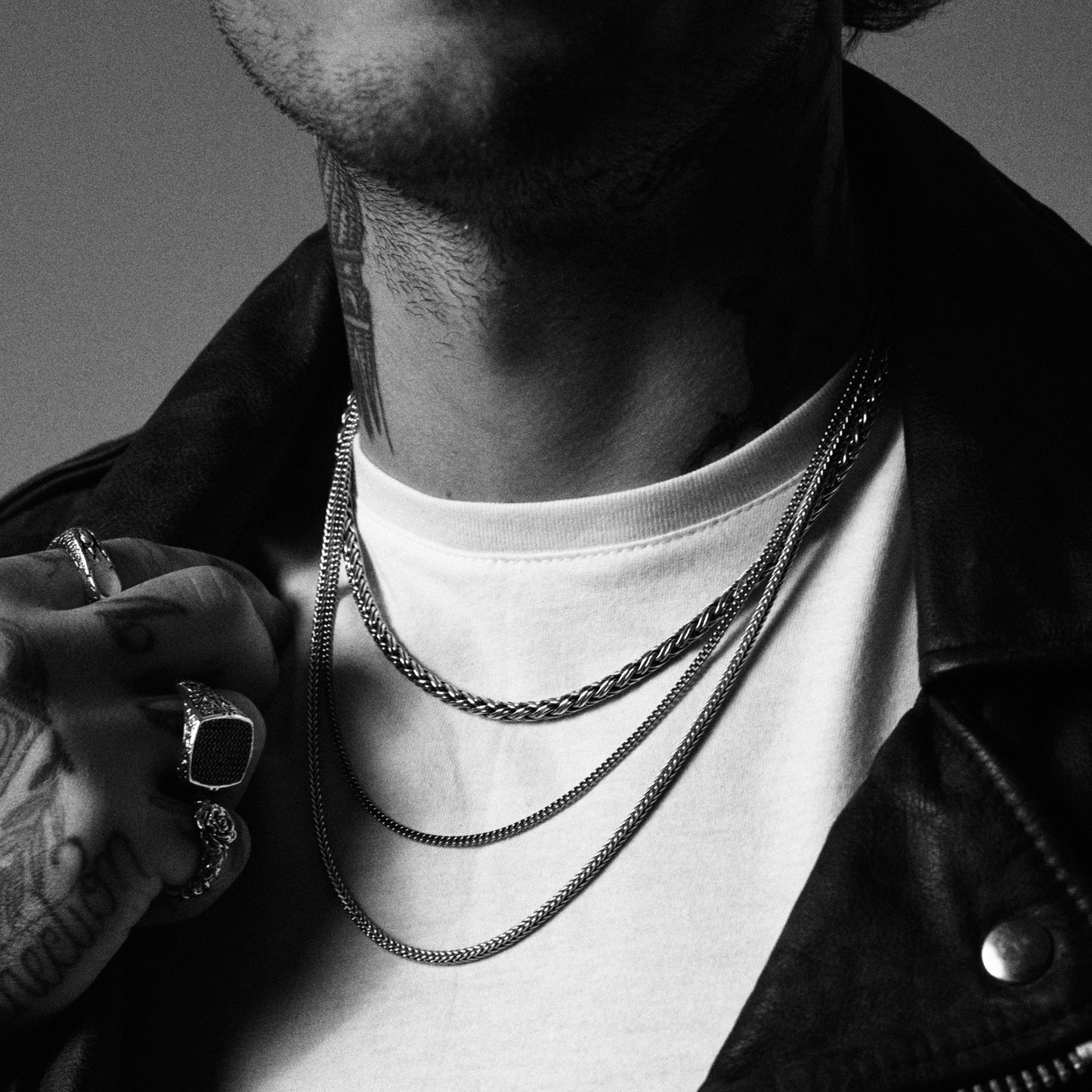 Scorpion x Woven Chain