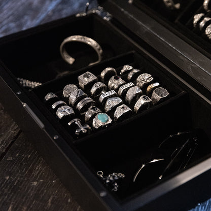 Reliquary x Black