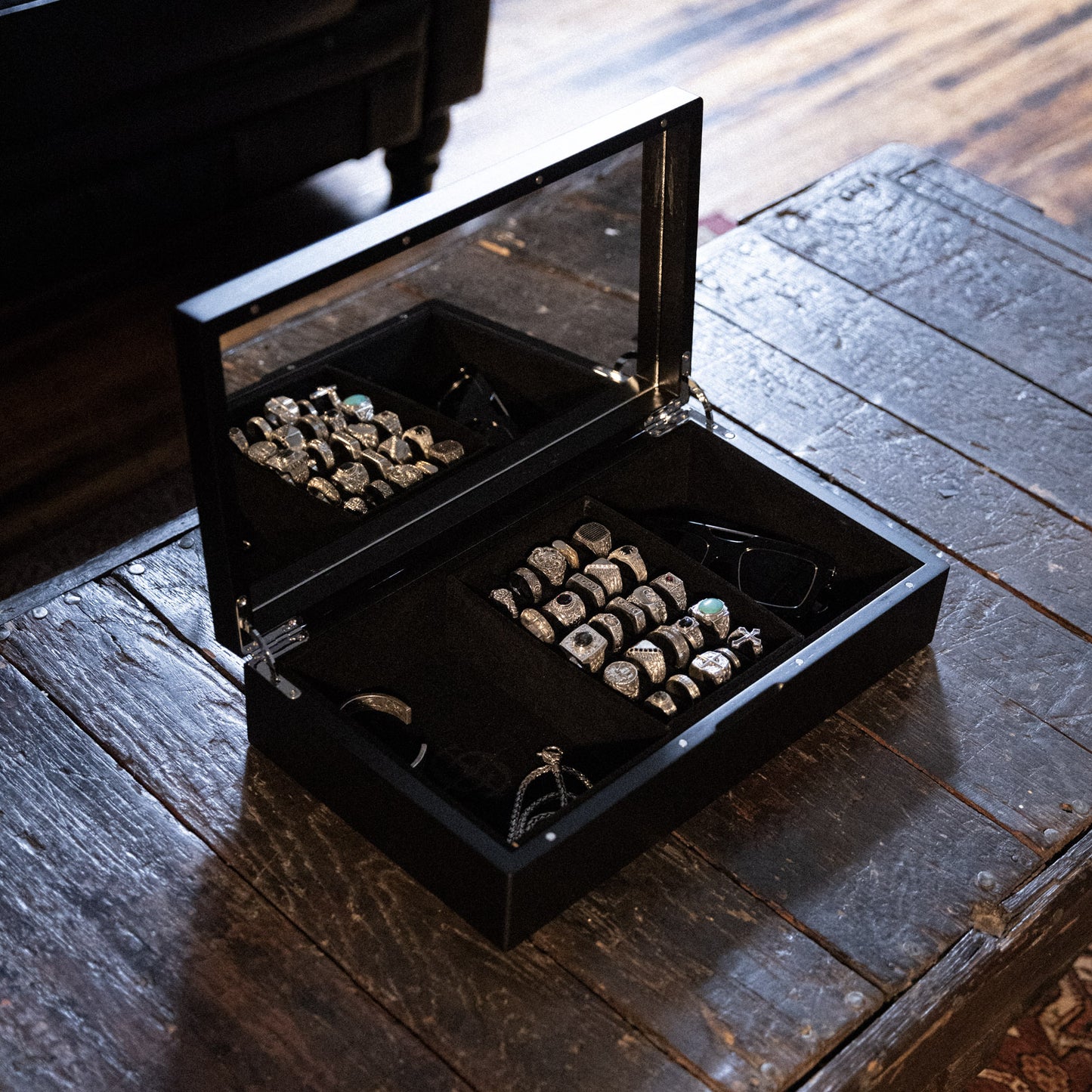 Reliquary x Black