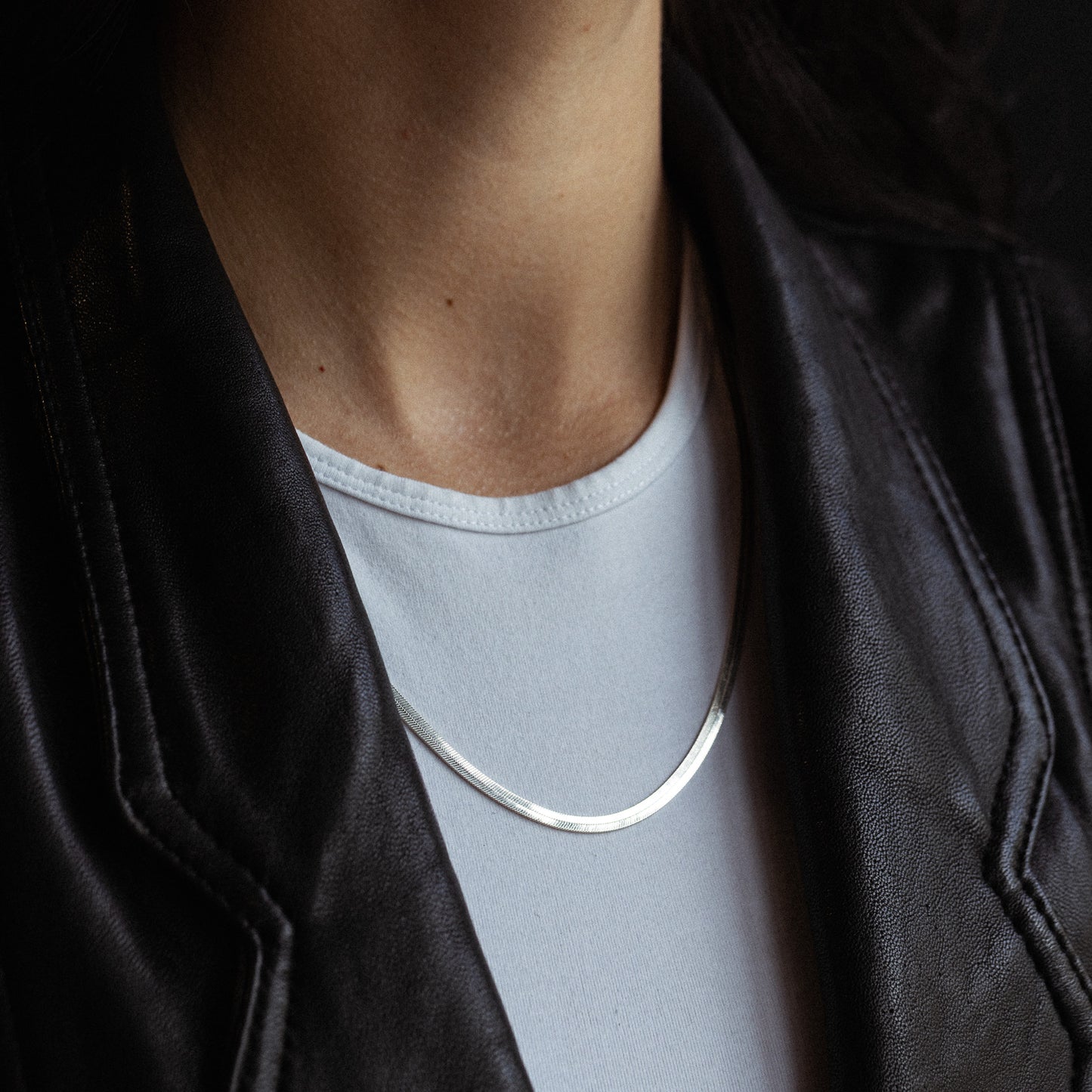Herringbone Chain