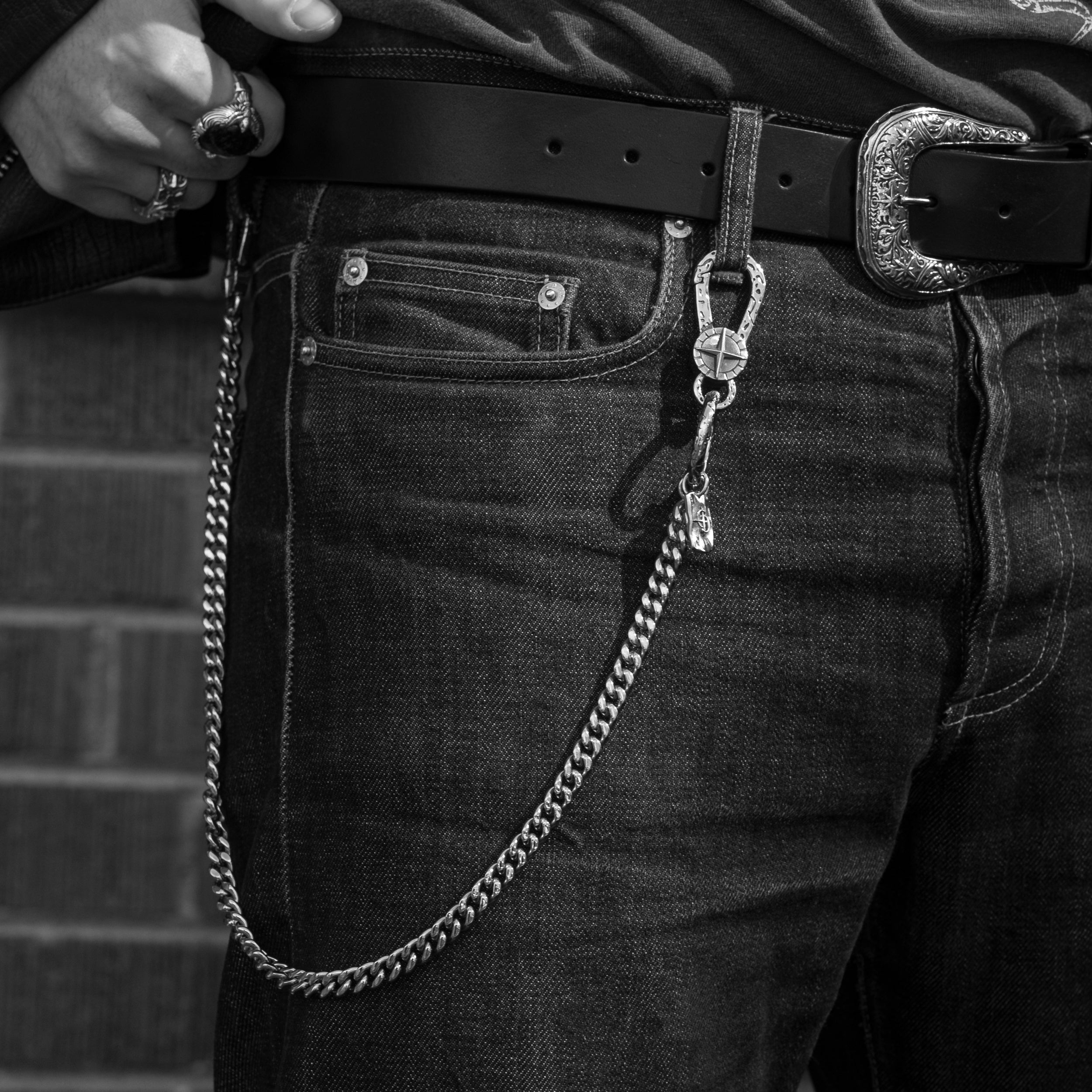 Wallet Chain – Blackthorn Leather